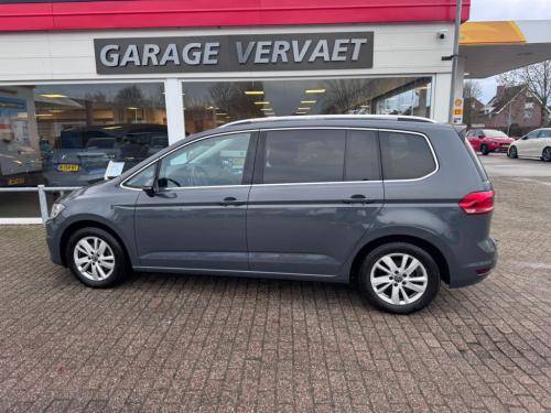 Volkswagen Touran 1.5 tsi highline