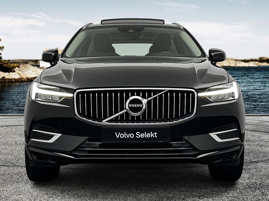 Volvo XC60 t6 340pk recharge r-design| trekhaak| pano| camera| adap.cruise