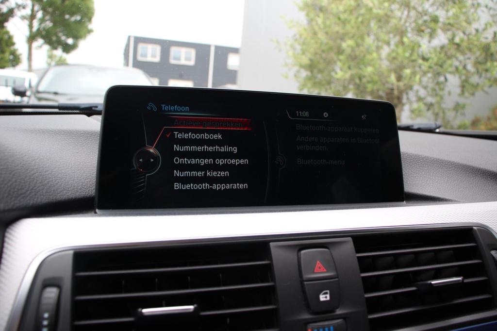 BMW 3-serie touring 318i m sport edition aut. - navi groot - adap led - pdc