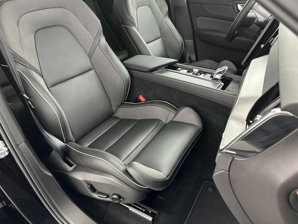 Volvo XC60 t6 398pk recharge black edition ultra| pano| 360camera| facelift