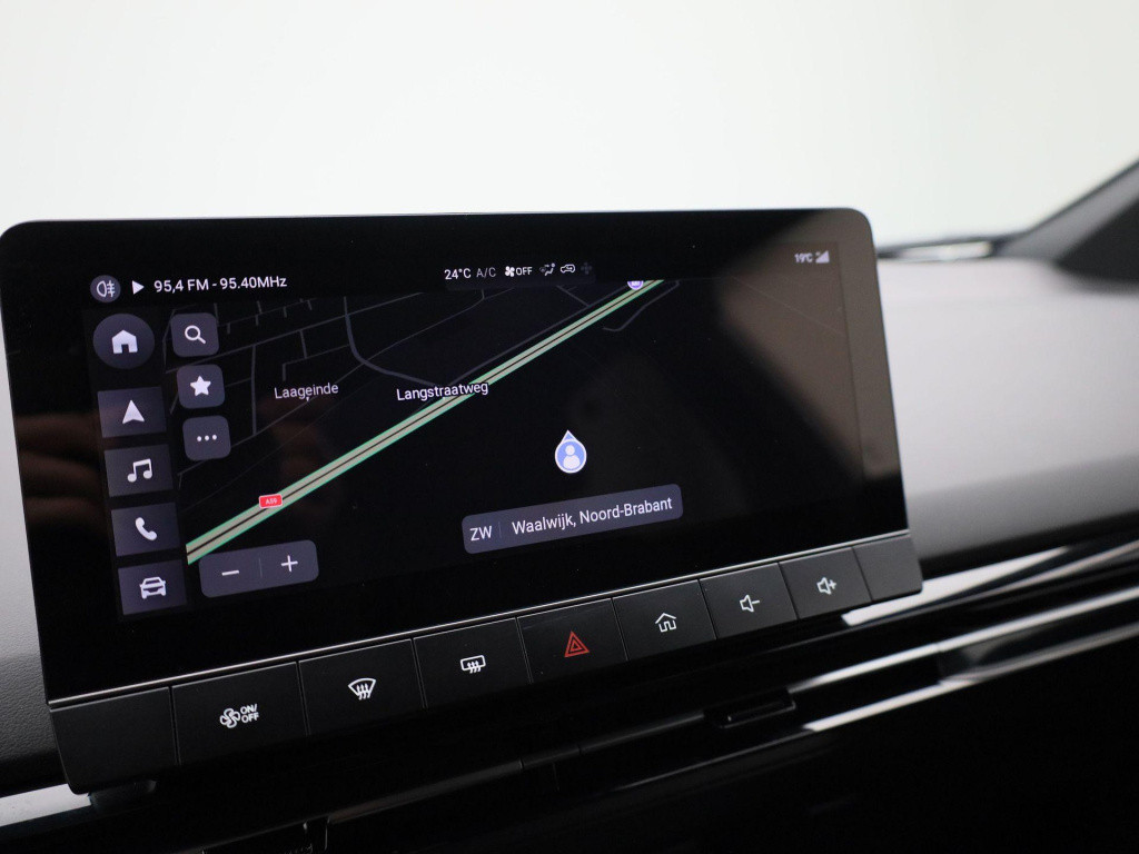MG 4 luxury 64 kwh | navigatie | climate control | apple carplay / android 