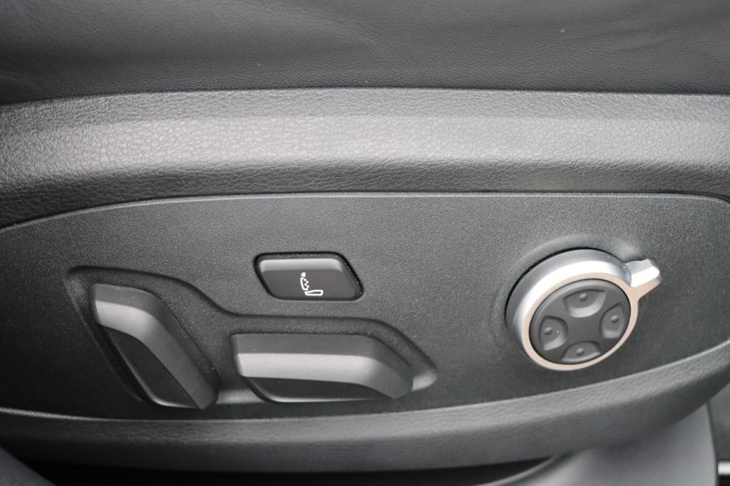 Audi A4 avant 35 tfsi s edition competition 150pk s-tronic stoelverwarming 