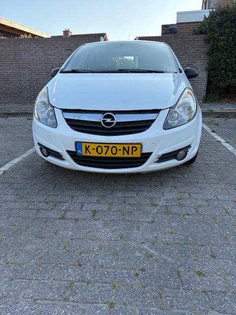 Opel Corsa 2010 Wit Nürburgring Edition