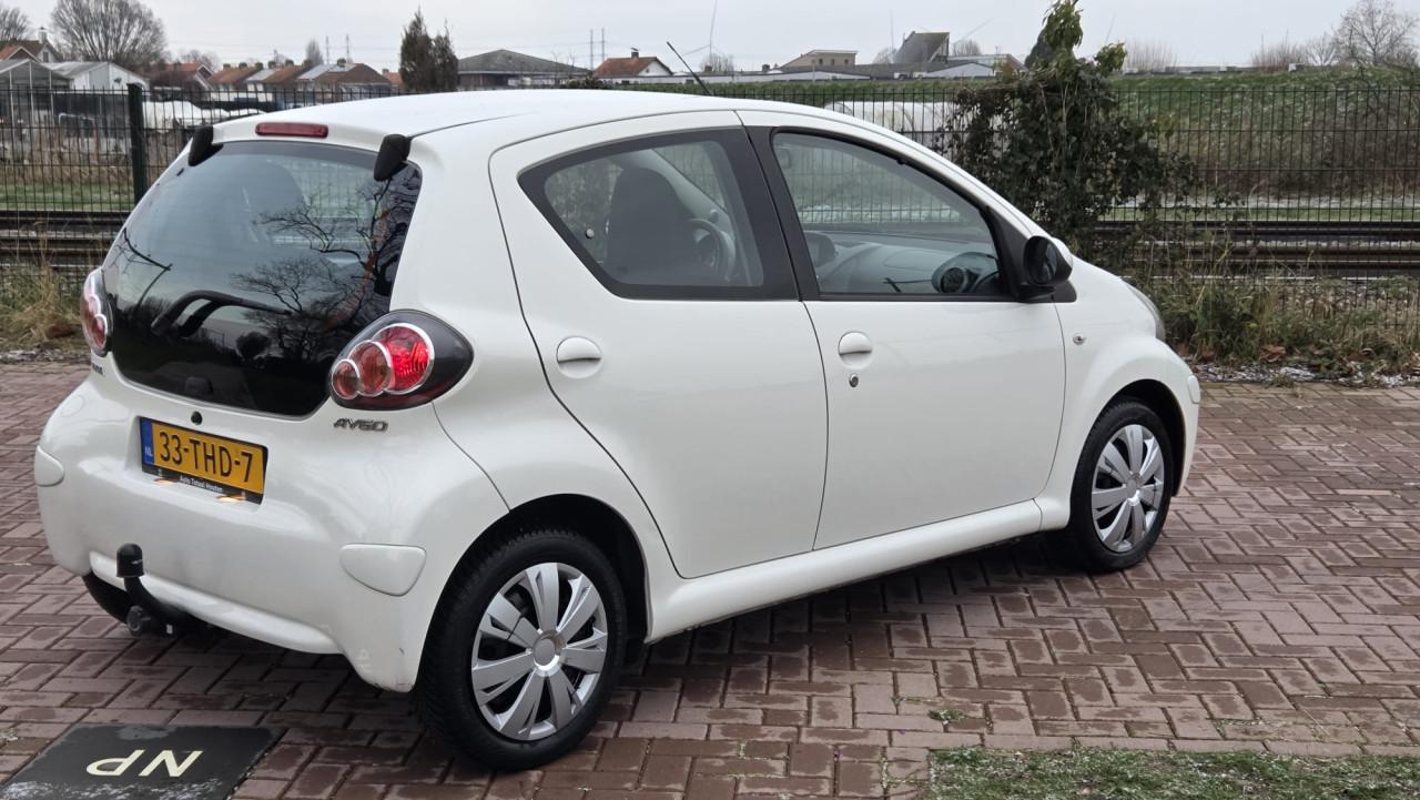 Toyota Aygo 1.0-12V Airco Comfort Navigator | 2012 | NAP | 5-Deurs | Airco