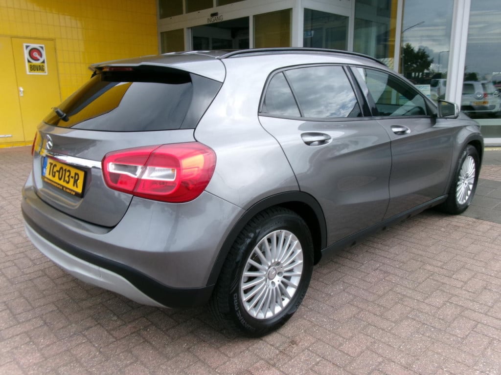 Mercedes-Benz Gla-klasse 200 automaat, cruise.contr., pano, leer, trekhaak