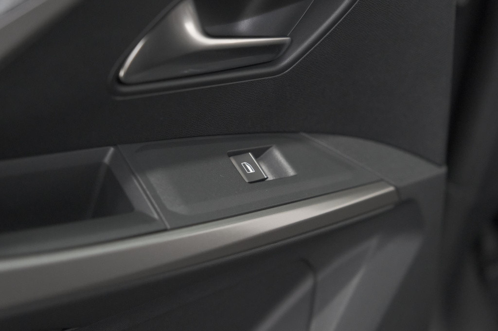 Peugeot 5008 hybrid 145 e-dcs6 gt | panoramadak | camera | elektrische acht