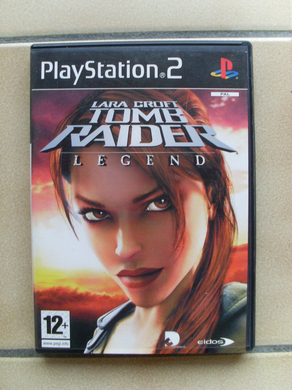 Lara Croft Tom Raider Legend Playstation2