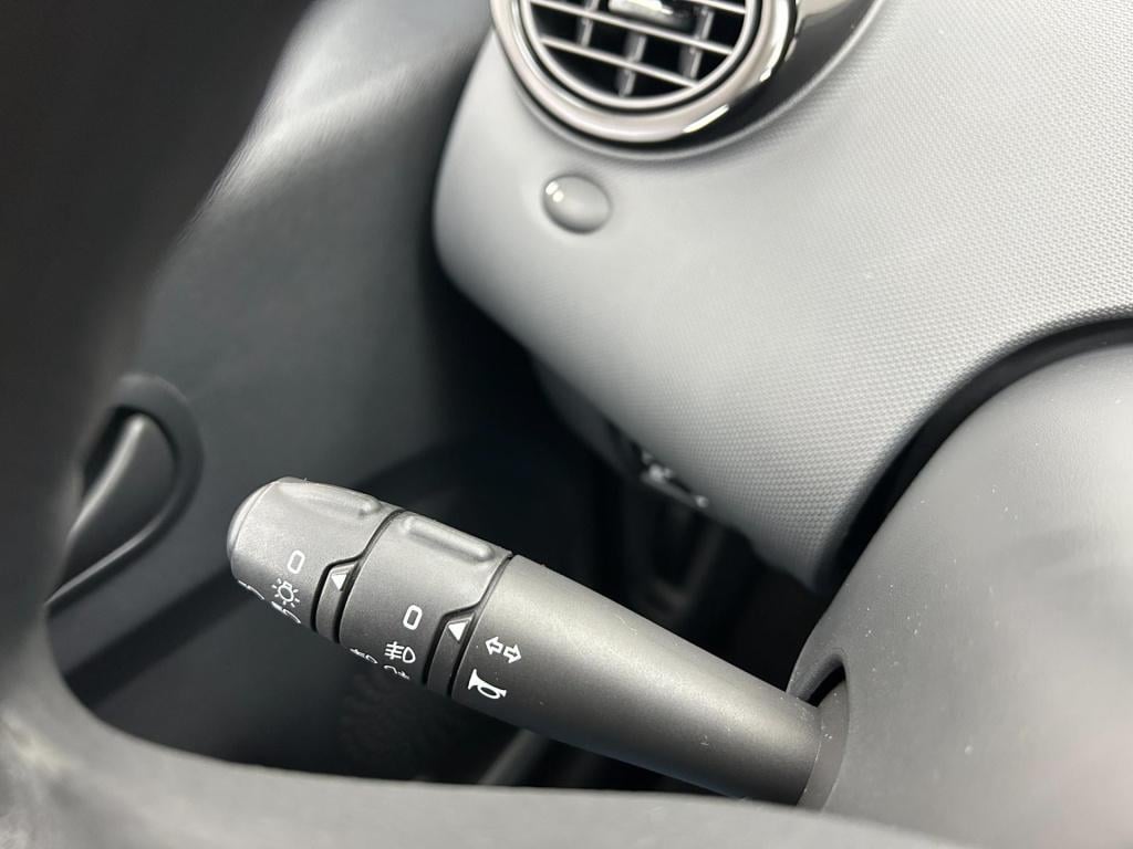 Renault Twingo occasion 1.2 16v collection | wit | tweedehands renault twin