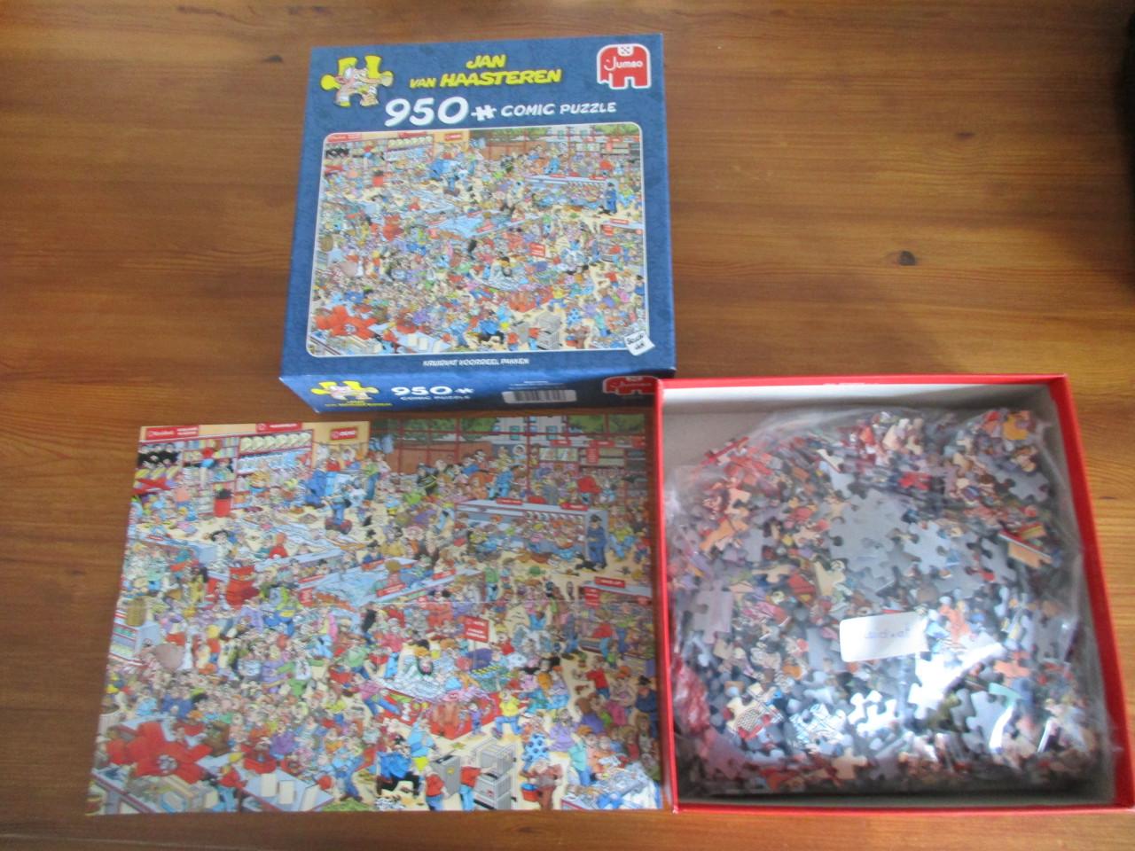 4 puzzels Jan van Haasteren 950 stukjes