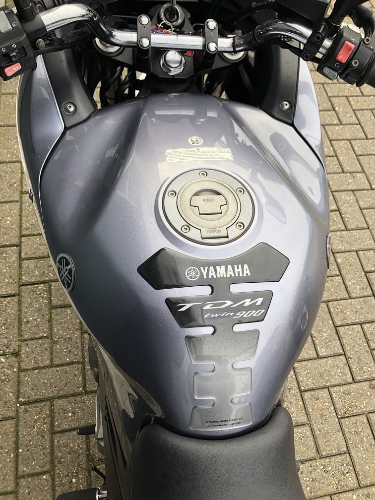 Yamaha TDM900 ABS '2007 met 49dkm, topkoffer, nette staat, rijklaar €3795,-