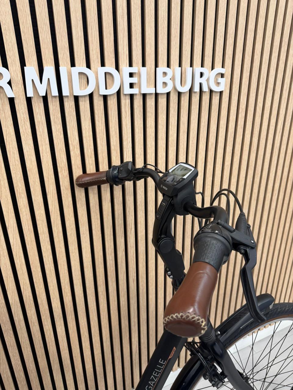 Gazelle Orange C8 Bosch Active Line Plus 57CM 400Wh