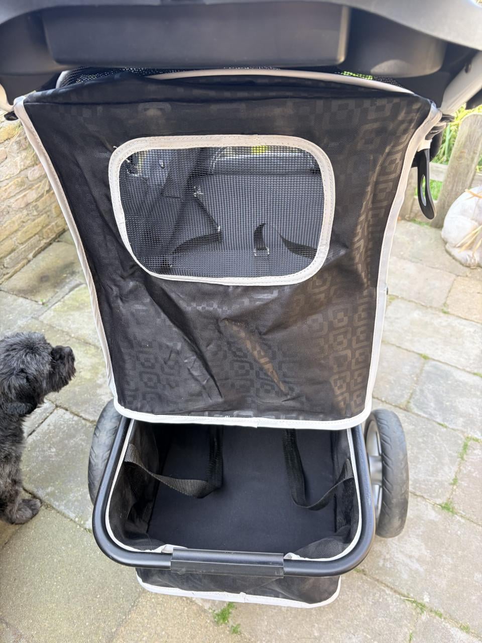 Inboort honden buggy