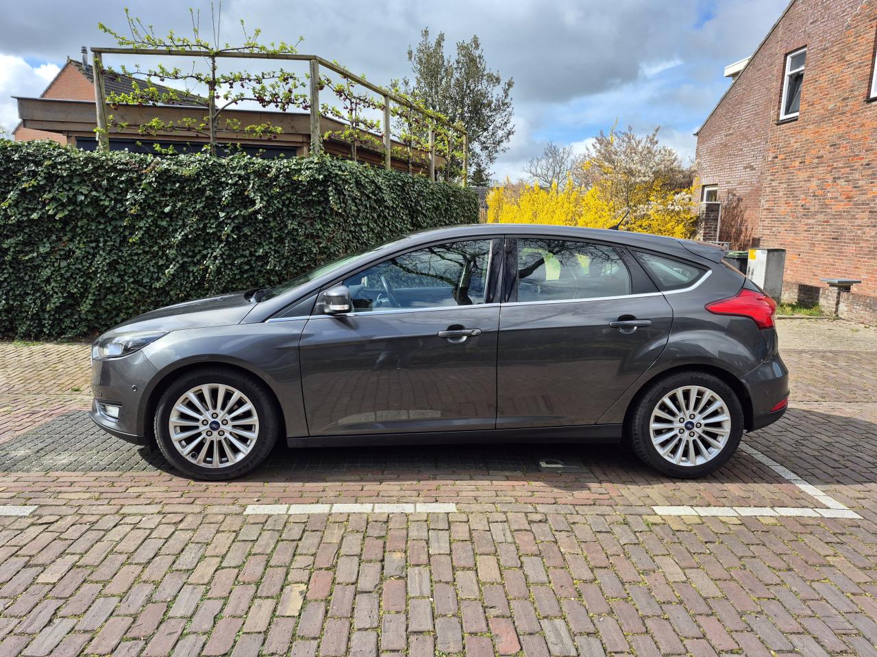 Ford Focus 1.0 Titanium Edition