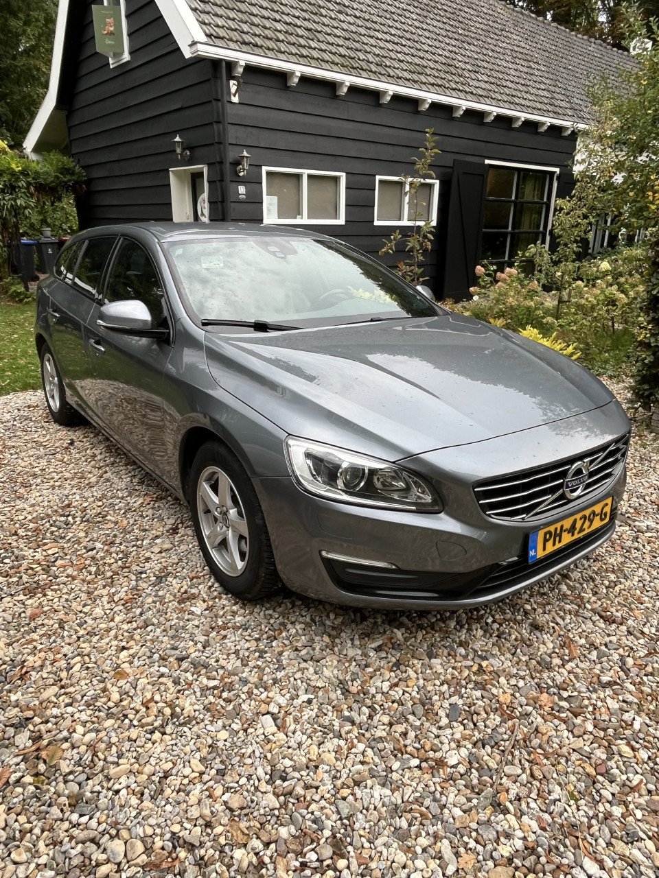 Volvo V60 170PK 2017