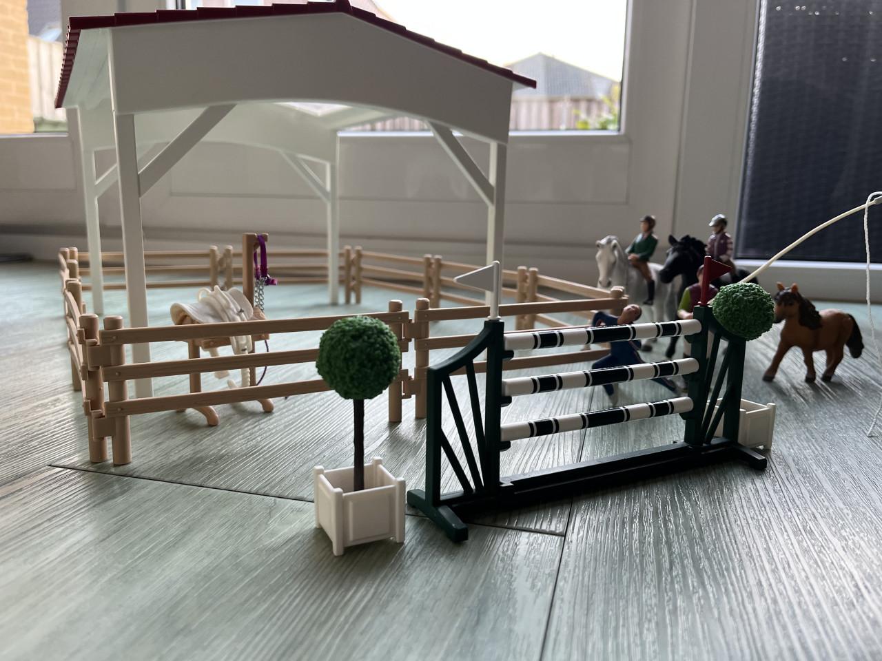 Schleich Manege met amazones en paarden