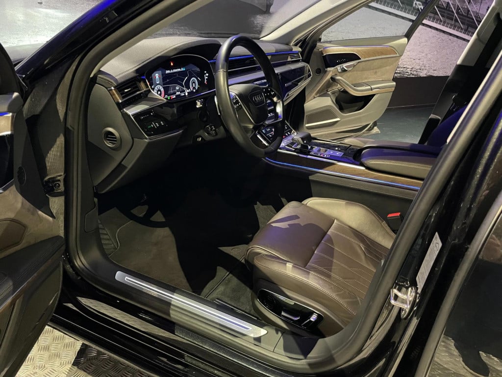 Audi A8 55 tfsi quattro pro line plus *nl-auto*
