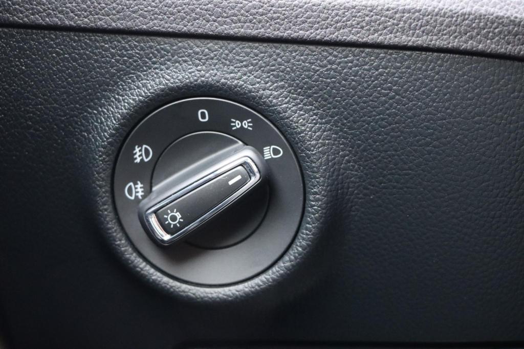 Skoda Superb combi 1.4 tsi act style business