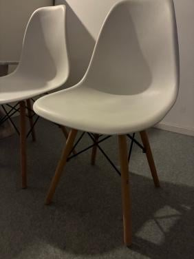 2 Stoelen wit