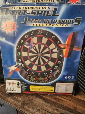 Mooi werkend Elektronisch Dartbord met Pijlen en Adapter