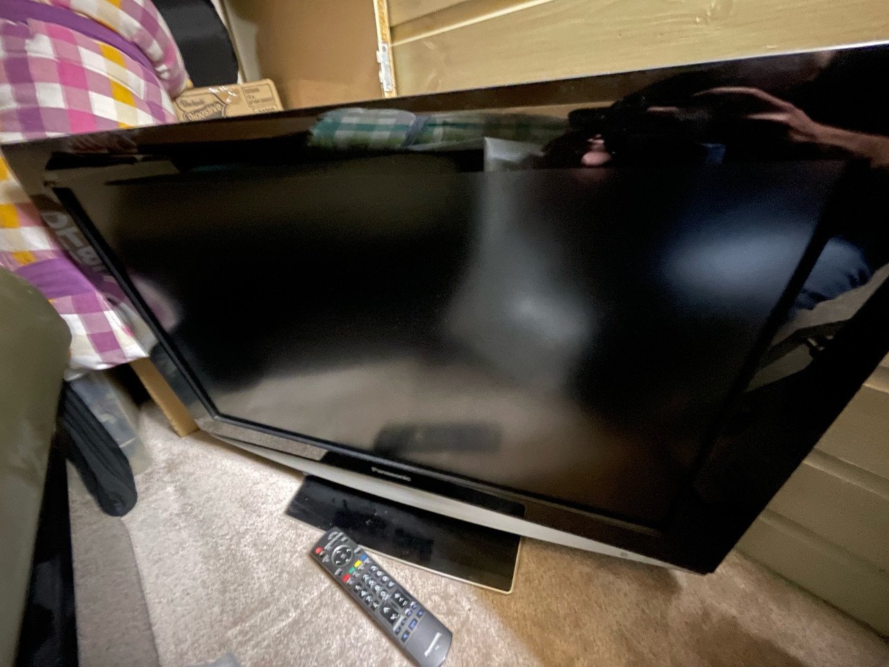 Panasonic TC-32LX85F