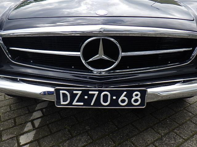 Mercedes-Benz Sl 230sl pagode