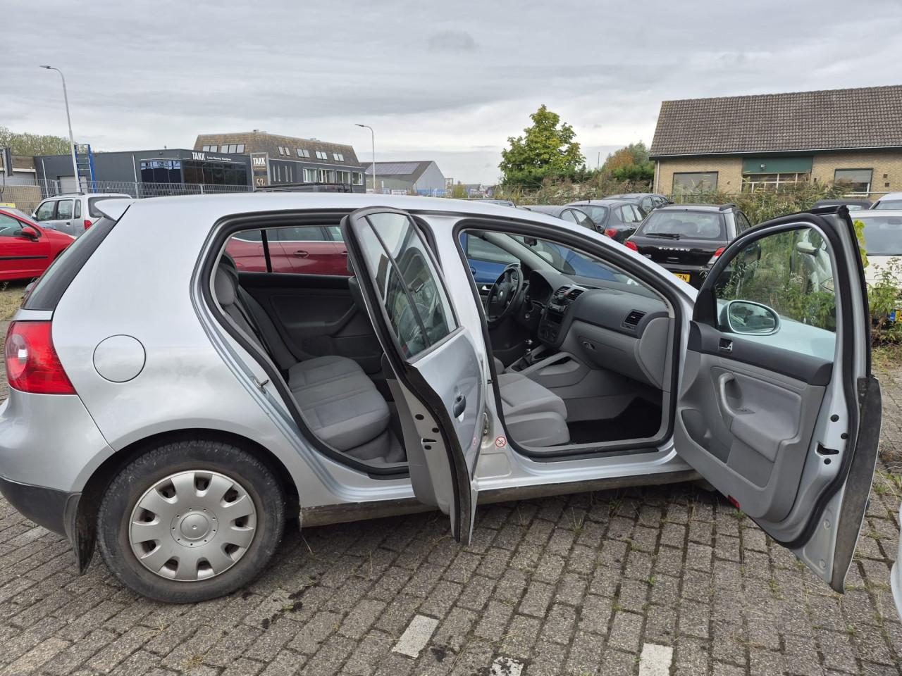 VW Golf V 1.4-16V  Apk 6-9-2027