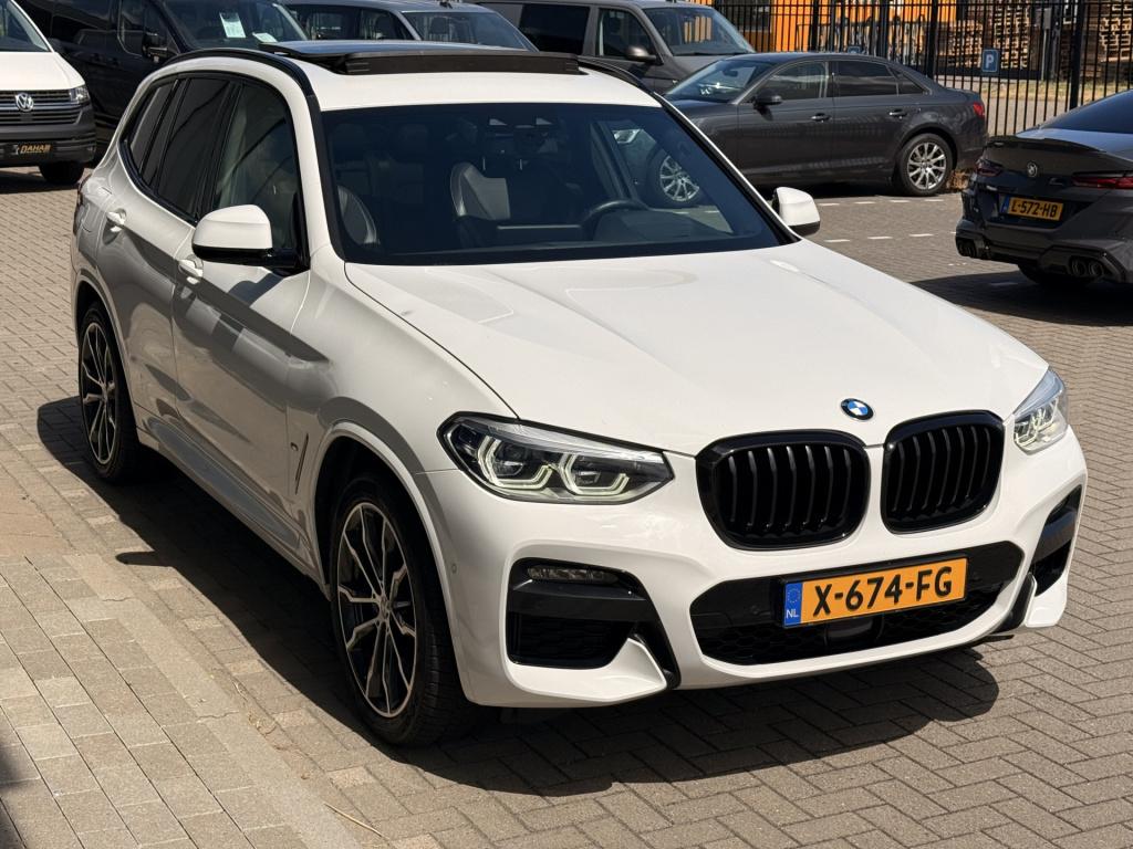 BMW X3 xdrive30e m-sport high executive | pano | achteruitrijcamera | elek.