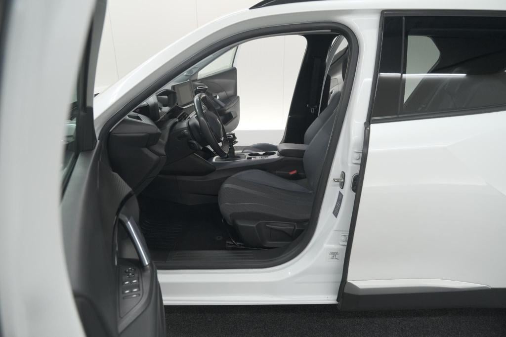 Peugeot 2008 puretech 130 allure | camera | adaptieve cruise control | stoe