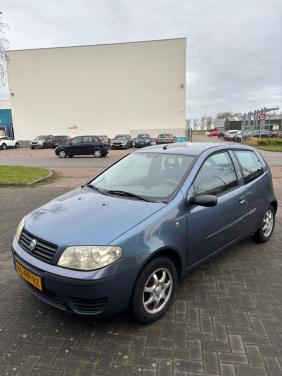 Fiat Punto 1.2 3DR 2004 Blauw | 97.614 KM NAP | NIEUWE APK!