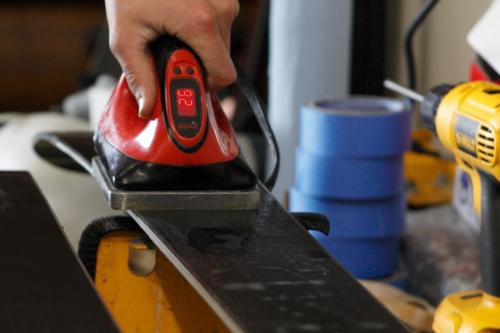 Handmatig Waxen & Slijpen van Ski’s of Snowboard