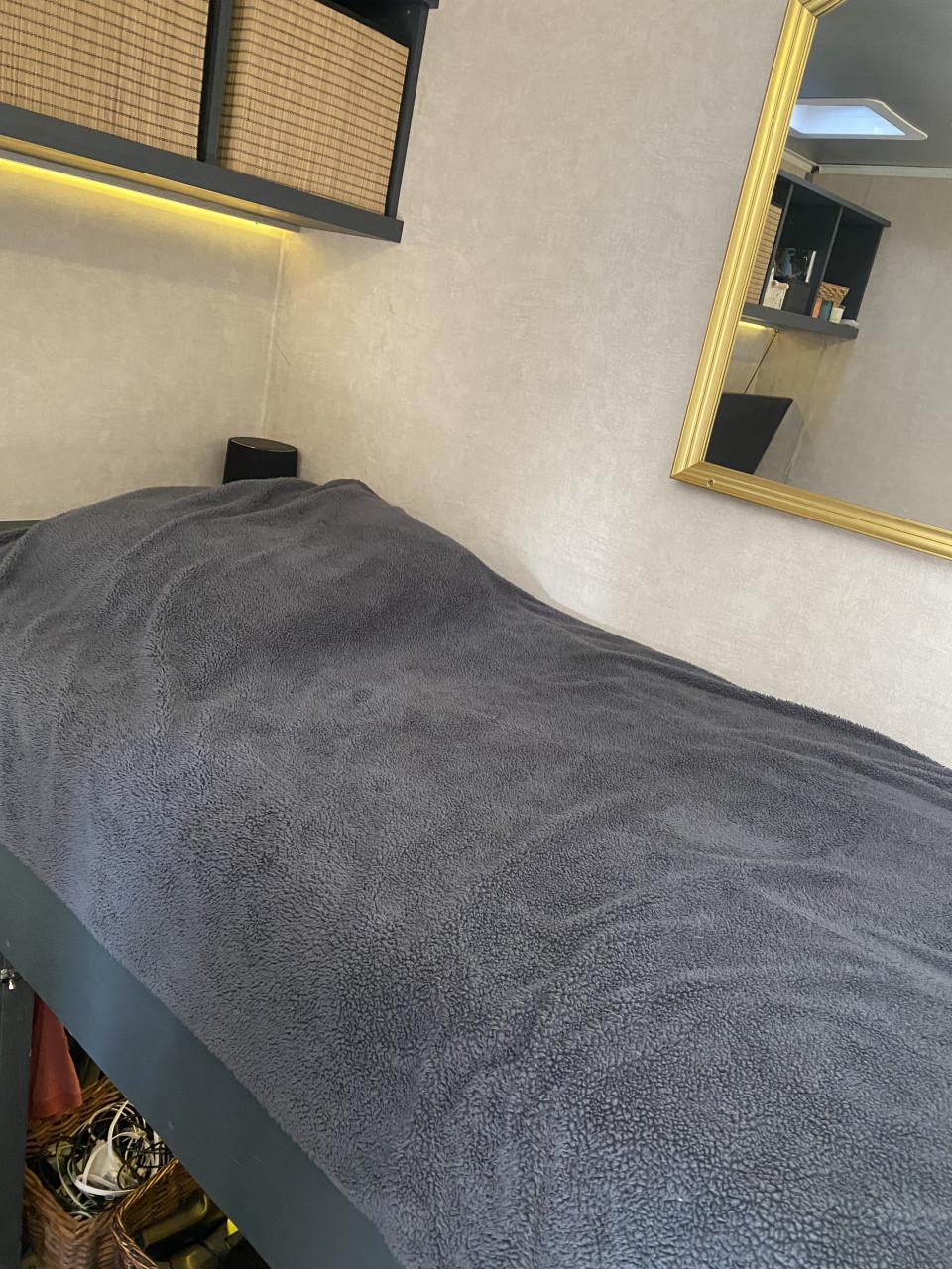 Iveco Camper Vrachtwagen 7,5 ton met 50CC scooter