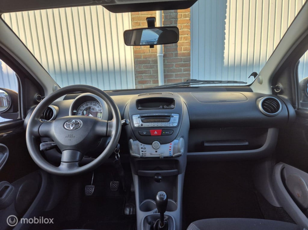 Toyota Aygo 1.0 / airco / 5-deurs