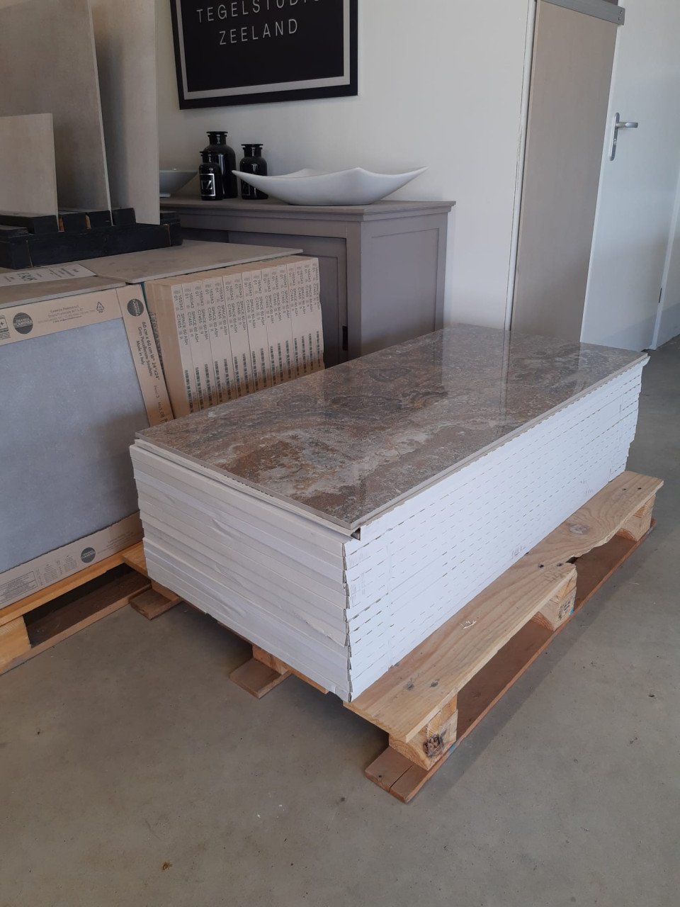 3030-336 Marmerlook tegels blauw/beige, 60x120 cm, van € 84,95/m² voor