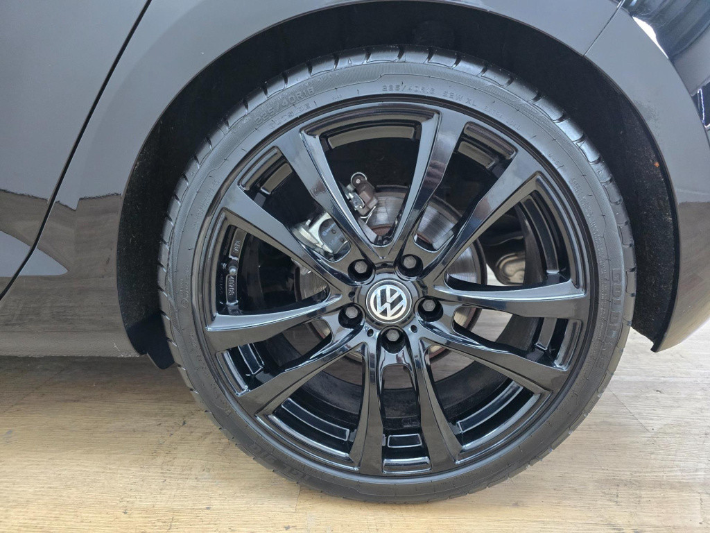 Volkswagen Golf occasion 1.2 tsi black edition met cruisecontrol en dikke v