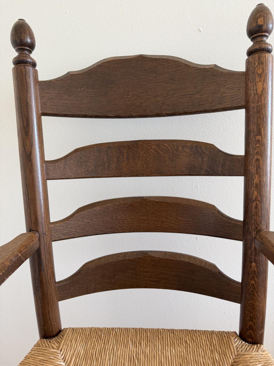 Fauteuil eikenhout met rieten zitting