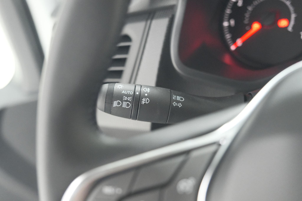 Renault Trafic 2.0 blue dci 130 t30 l2h1 advance | camera | apple carplay |