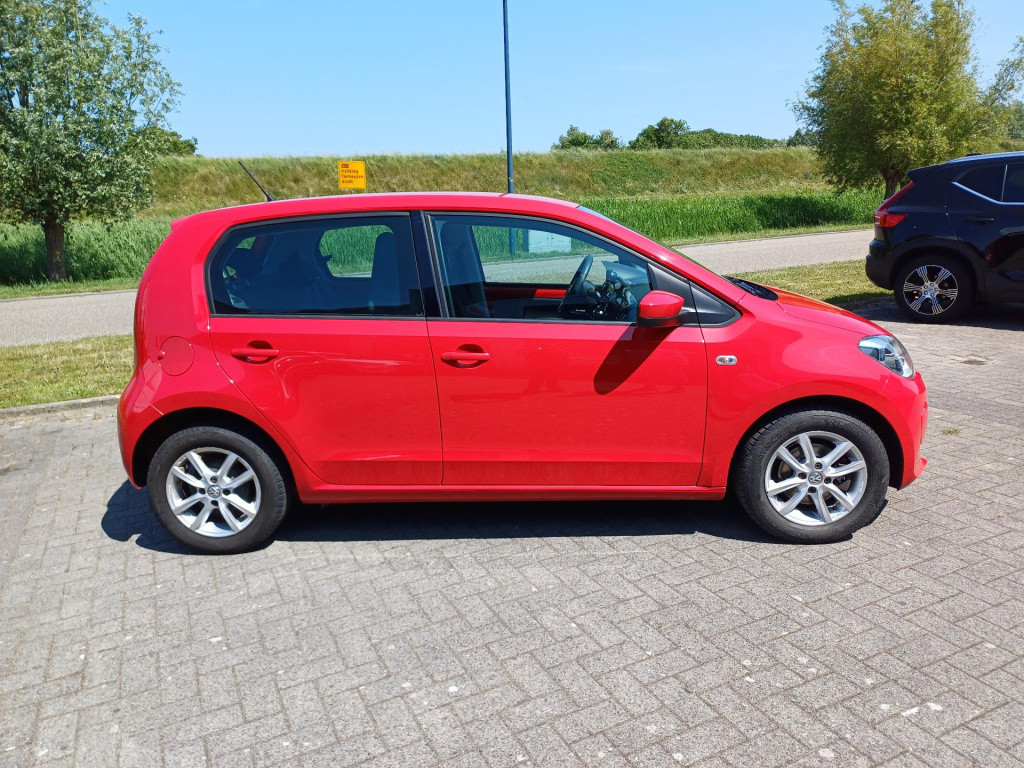 Volkswagen UP! 1.0 move up! bluemotion