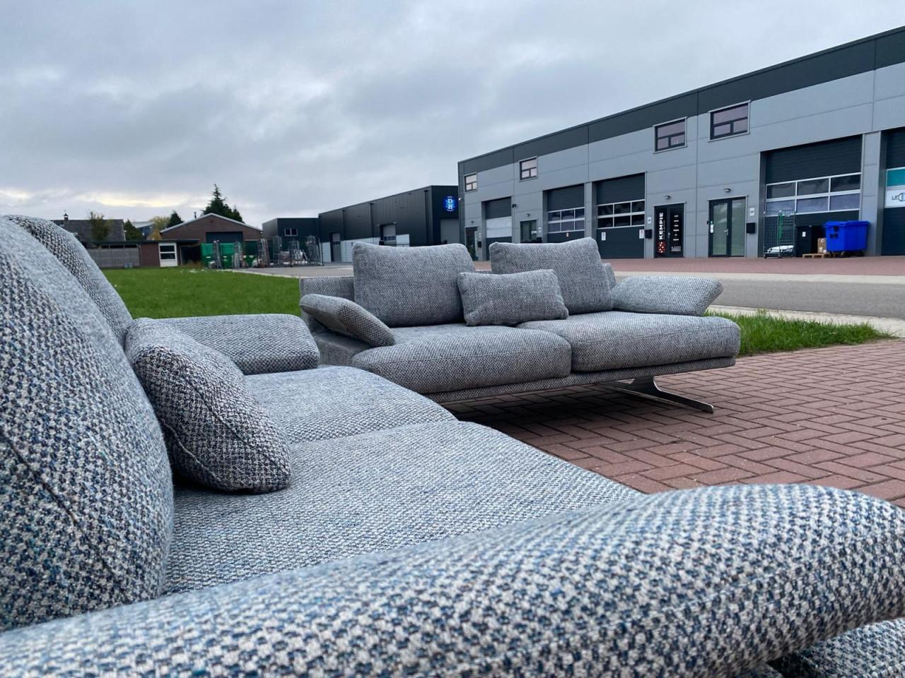 Montel 2x 2.5-zits Grijze Stoffen Bankenset-Gratis Levering NL