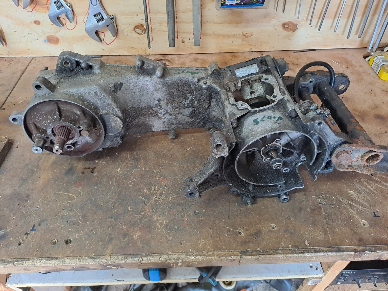 Te koop motor blokken peugeot vivacity