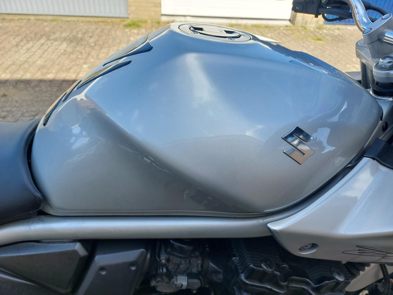 Suzuki GSF 650 SA abs