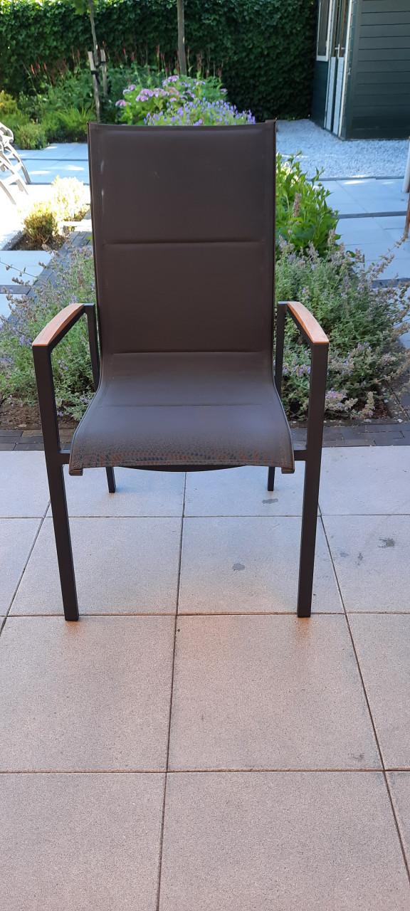 Twee stoelen