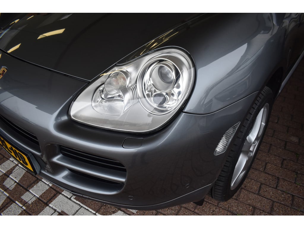 Porsche Cayenne 4.5 s
