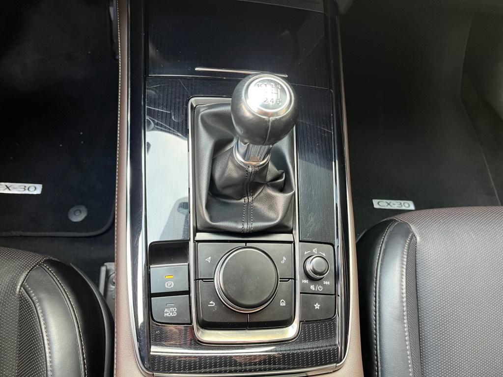 Mazda Cx-30 2.0 e-skyactiv-x m hybrid comfort met 18 inch & leer|rijklaar