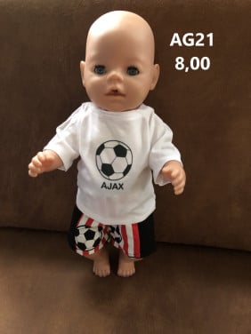 Baby born / babyborn Ajax set . Opbrengst KiKa. Poppenkleertjes.