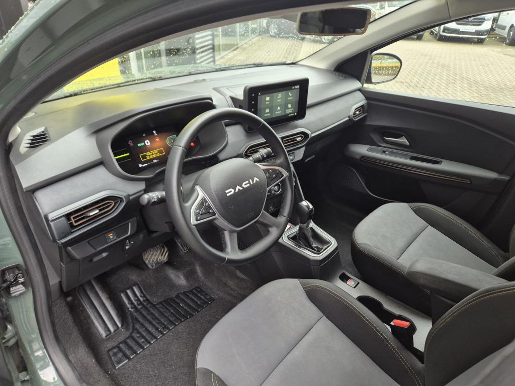 Dacia Jogger 1.6 hybrid automaat 140 extreme 7 pers. camera, blind spot det