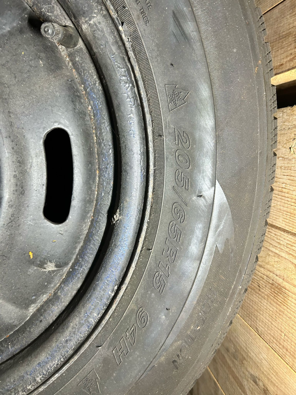 CHRYSLER GRAND VOYAGER STALEN VELGEN- GOODRIDE WINTERBANDEN
