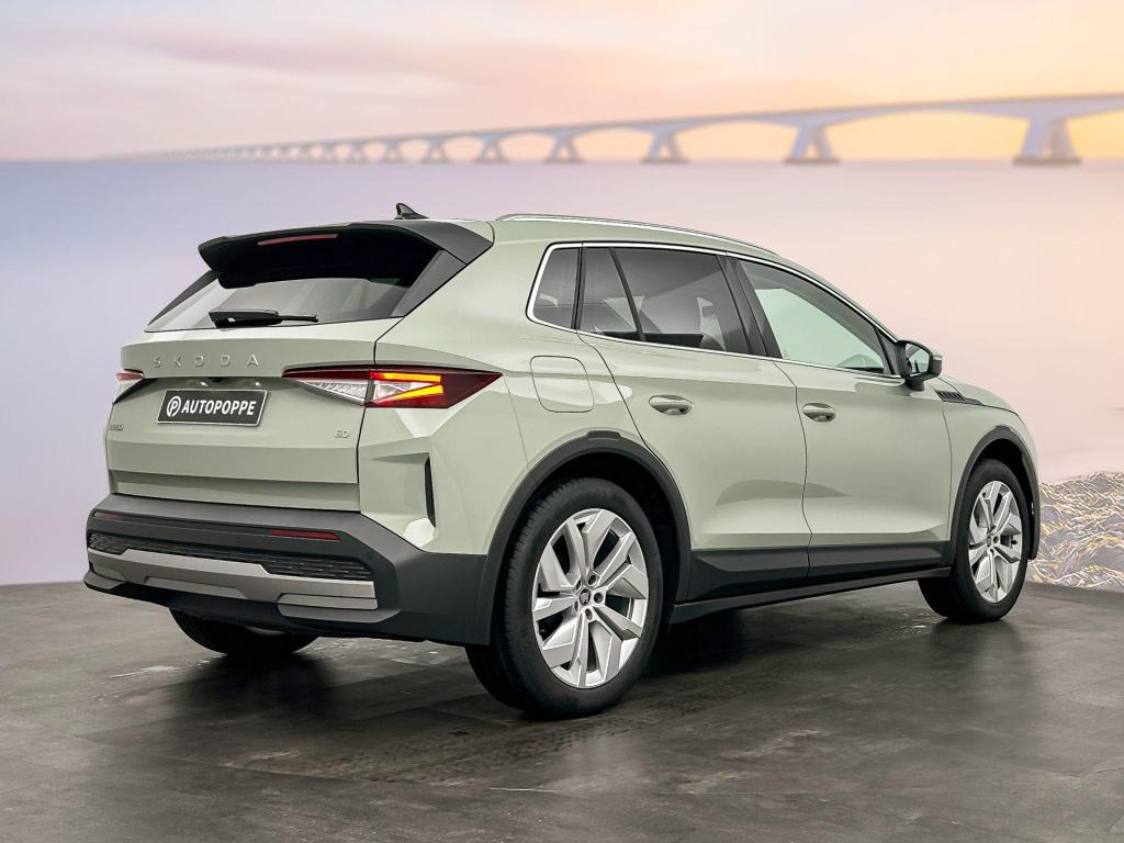 Skoda Elroq business edition elektromotor 150 kw / 204 pk suv