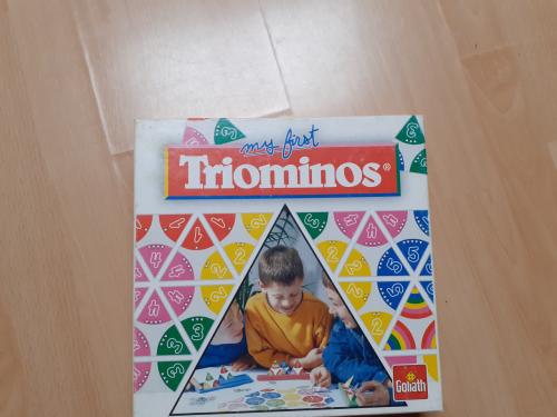 Triominos