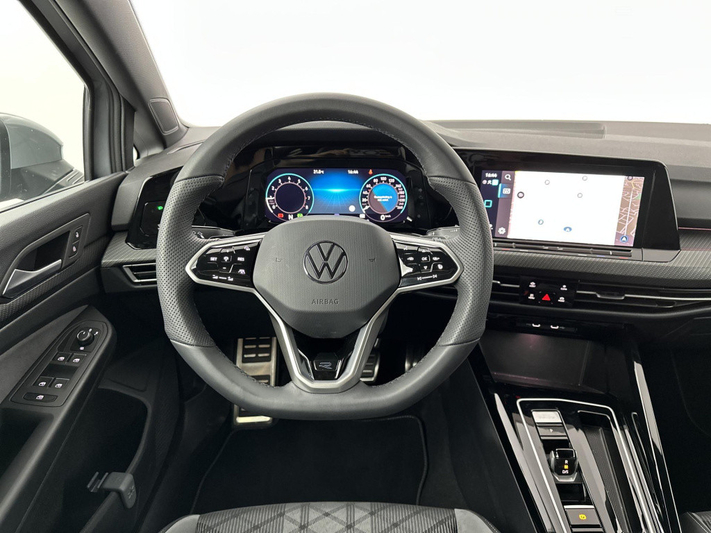 Volkswagen Golf variant 1.5 etsi r-line dsg7