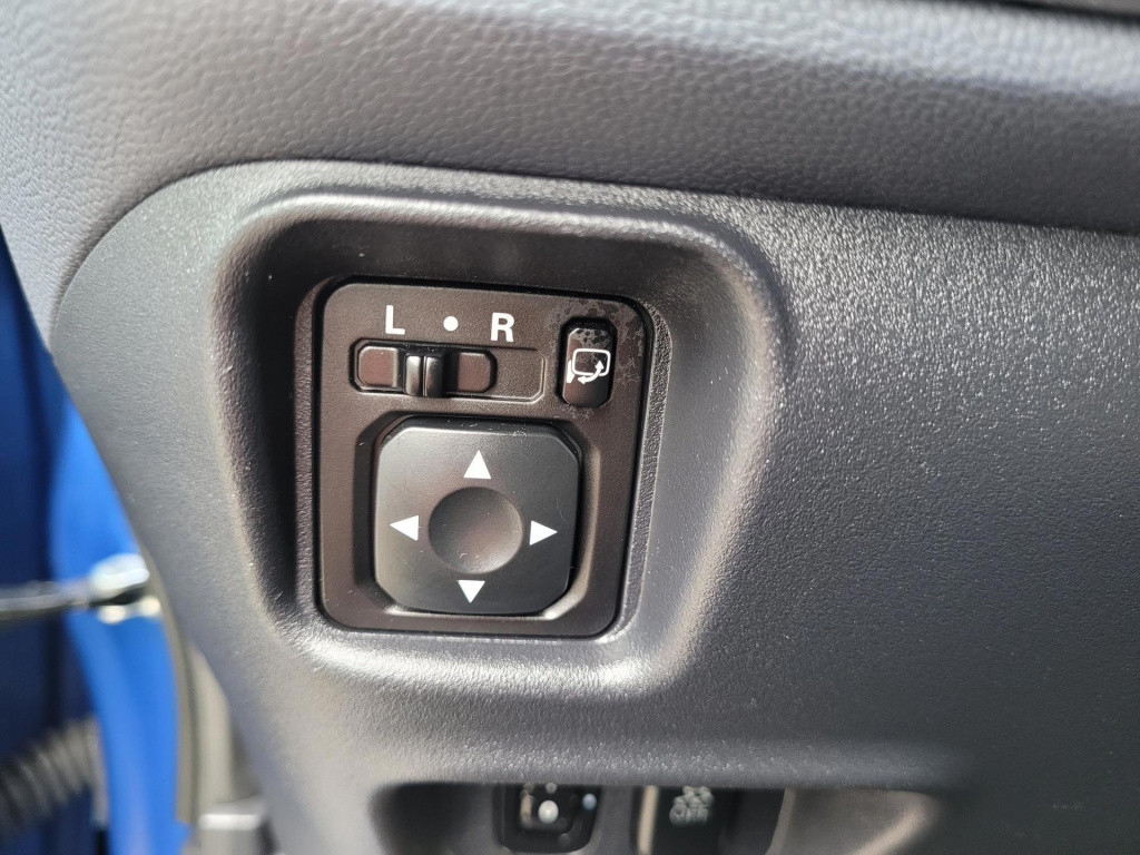 Peugeot Ion active